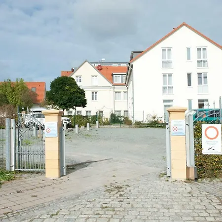 Inselquartett - Appartements Inkl Waeschepaket - Naehe Aok-Klinik Wiek auf Ruegen Exterior photo