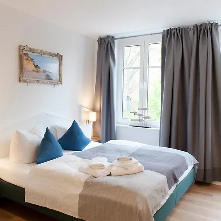 Inselquartett - Appartements Inkl Waeschepaket - Naehe Aok-Klinik Wiek auf Ruegen Exterior photo