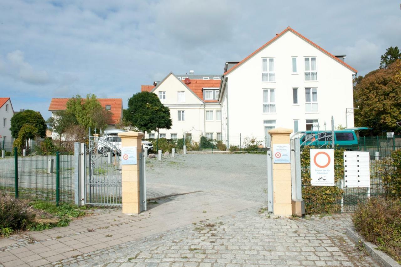 Inselquartett - Inkl Waeschepaket - Naehe Aok-klinik Apartment Wiek auf Ruegen
